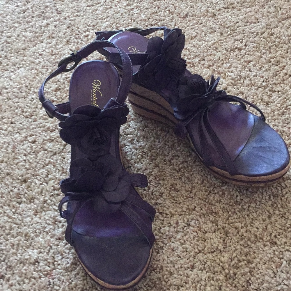 Plum flower wedges